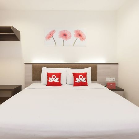 Zen Rooms Pertam Jaya Malacca Ngoại thất bức ảnh