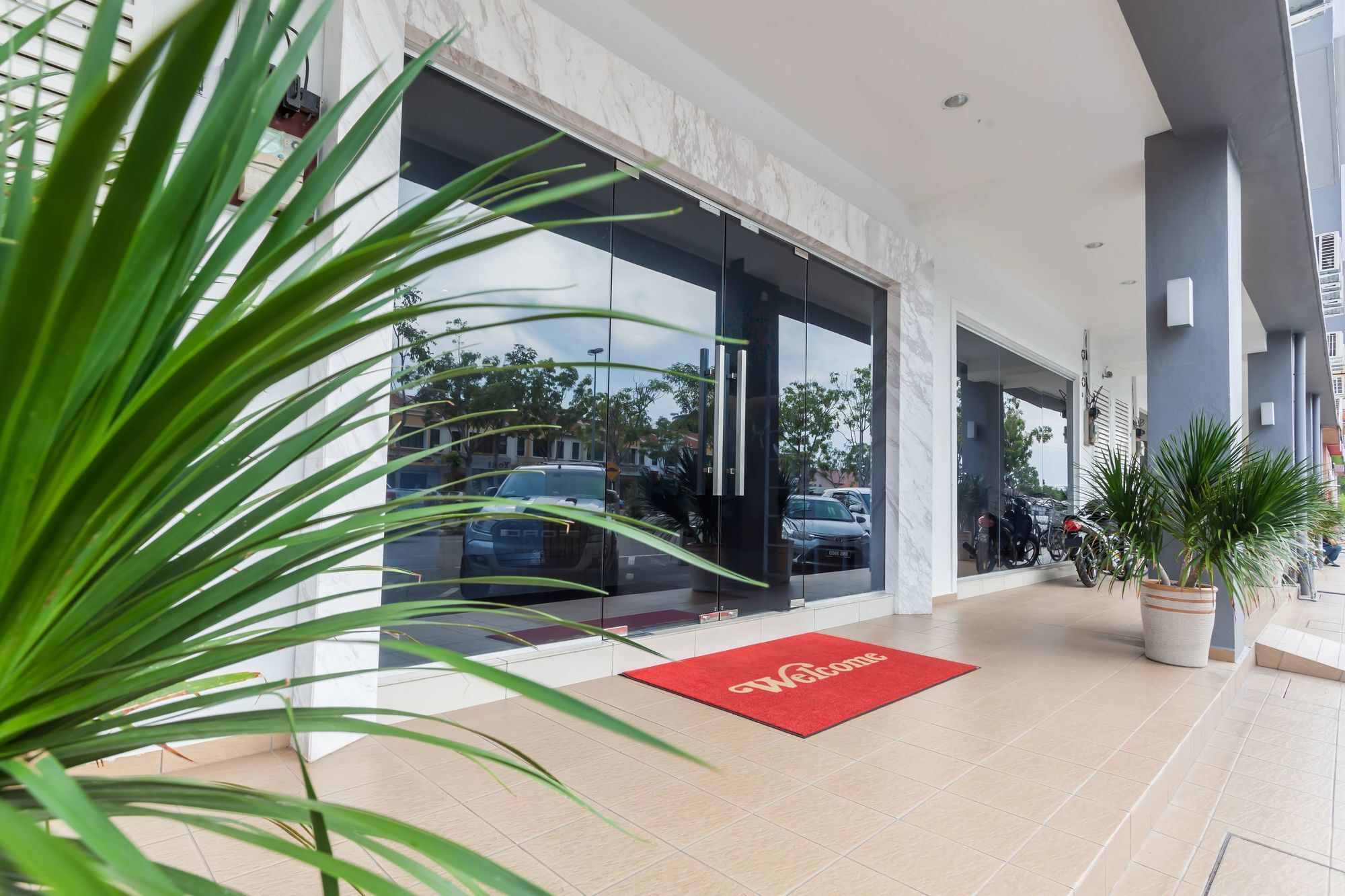 Zen Rooms Pertam Jaya Malacca Ngoại thất bức ảnh